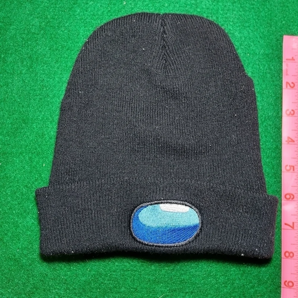 😘3/$12 Among Us Winter Hat - Picture 4 of 5